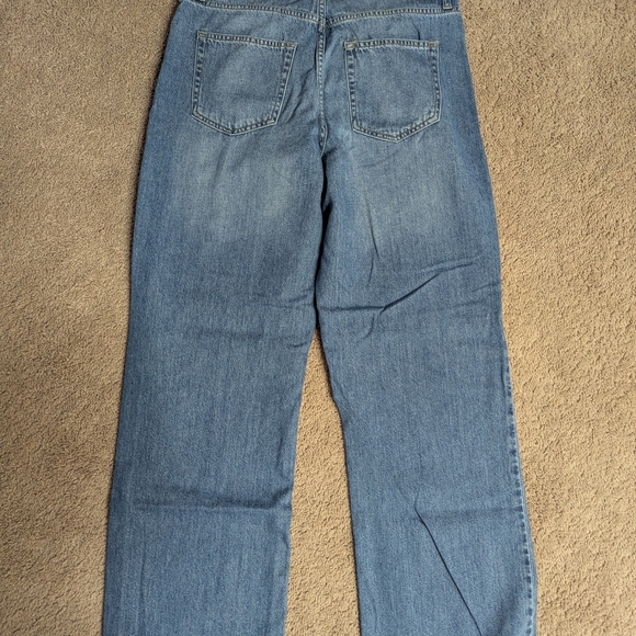 Lucky Brand Light Blue Denim Jeans with Red Tag - Picture 5 of 6
